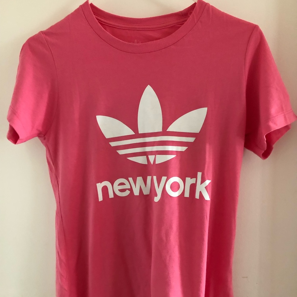 adidas originals pink New York trefoil tee size M